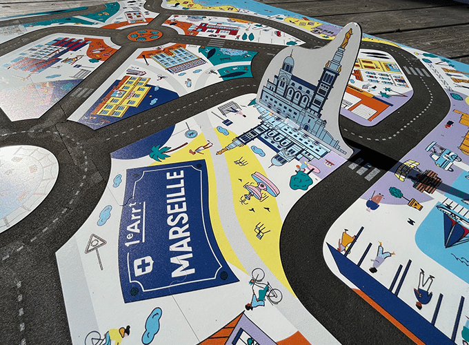 Tapis de jeu puzzle circuit petites voitures cherche et trouve Marseille
